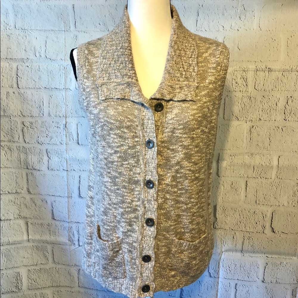 Christopher & Banks Sleeveless sweater